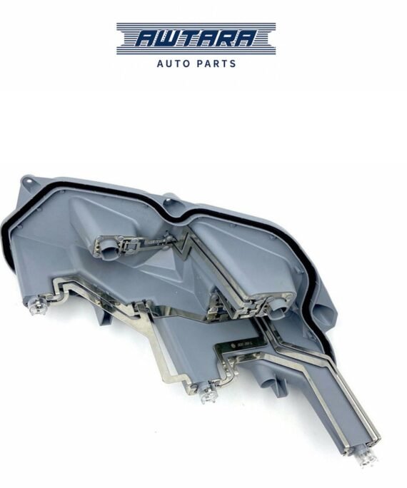 AUDI / VOLKSWAGEN GENUINE BULB HOLDER-TAILLAMP 8J0945257A